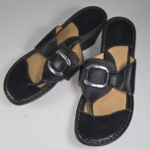 Born Black Leather Wedge Thong Sandals Women Size 10 M/W31535